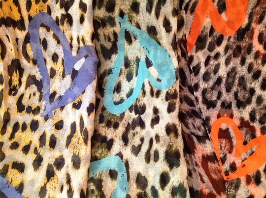 TAUSI-SCARVES